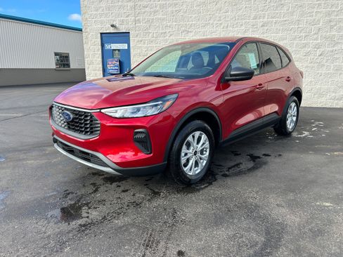 New 2026 Ford Escape Active w/ Cold Weather Package image 2