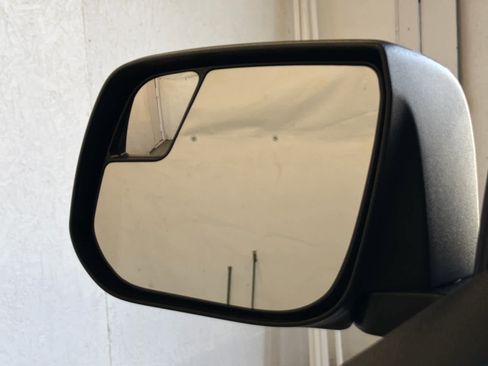 Certified 2022 GMC Canyon Elevation image 44