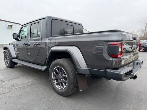 Used 2021 Jeep Gladiator Overland w/ Popular Equipment Package image 3