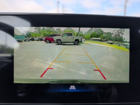 New 2026 Chevrolet Trax RS w/ Sunroof Package image 28