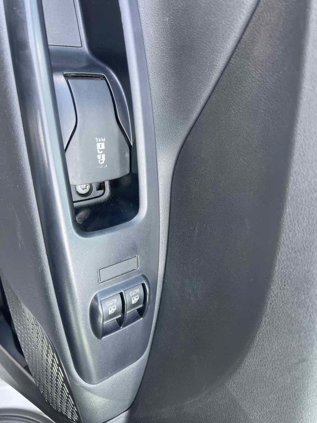 Used 2019 RAM ProMaster City Tradesman FWD image 12