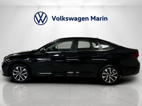 New 2025 Volkswagen Jetta Sport image 2