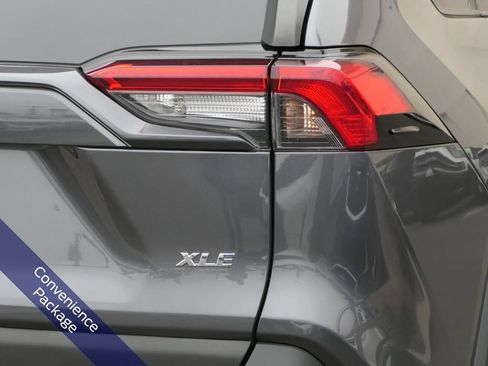 Used 2024 Toyota RAV4 XLE Premium FWD image 5