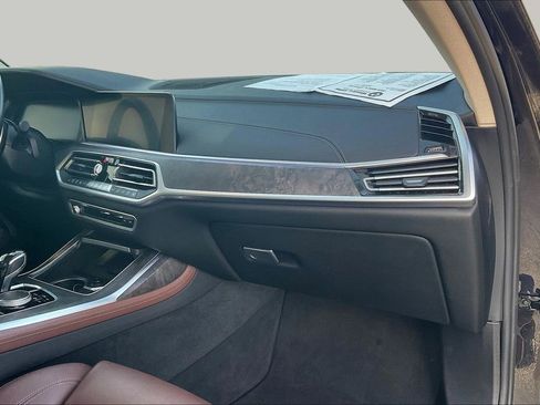 Used 2019 BMW X7 xDrive40i w/ Premium Package image 27