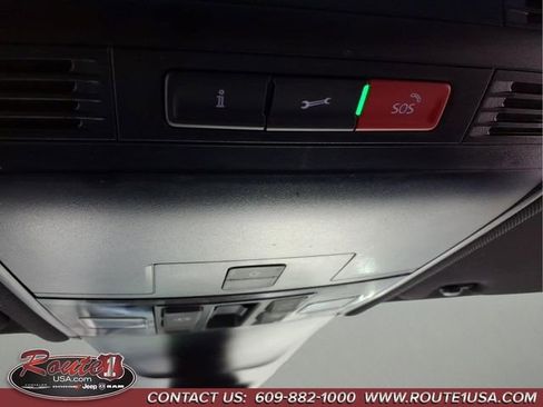 Used 2023 Volkswagen Tiguan SE R-Line FWD image 36