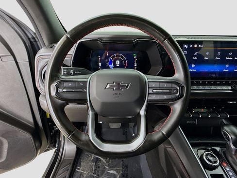 Used 2023 Chevrolet Colorado Z71 w/ Z71 Convenience Package 2 image 11