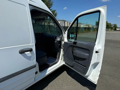 Used 2012 Ford Transit Connect XLT FWD image 31