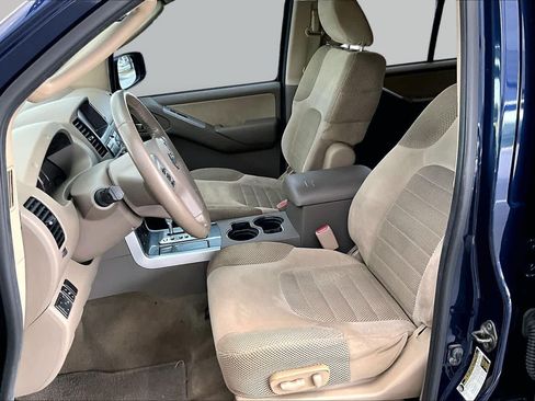 Used 2012 Nissan Pathfinder SV RWD image 7