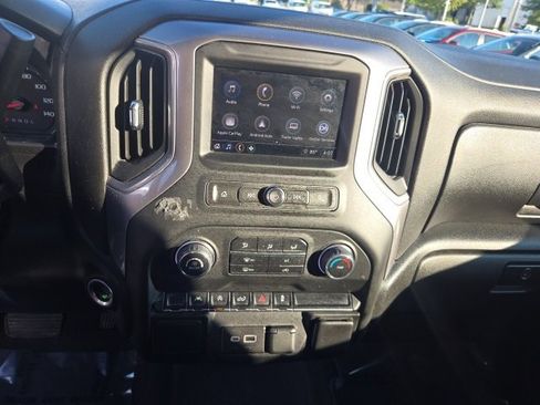 Used 2022 Chevrolet Silverado 1500 Custom image 16