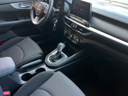 Used 2023 Kia Forte LXS FWD image 17