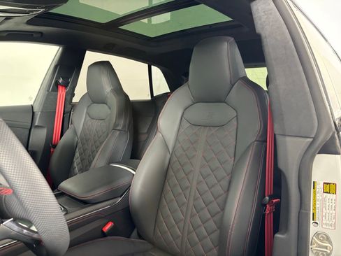 New 2026 Audi SQ8 Prestige AWD/4WD image 11