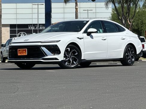 Used 2025 Hyundai Sonata SEL FWD image 7