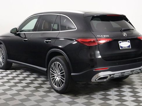 Used 2026 Mercedes-Benz GLC 300 4MATIC image 8