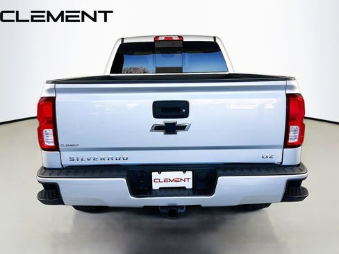 Used 2018 Chevrolet Silverado 1500 LTZ Z71 image 7