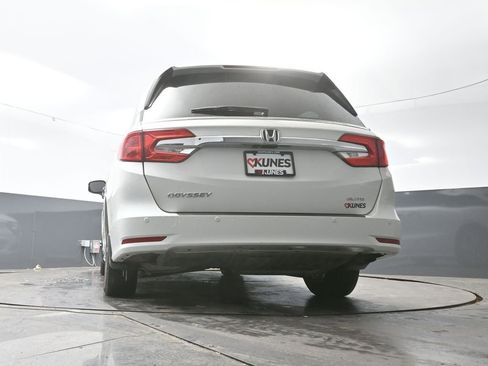 Used 2020 Honda Odyssey Elite image 56