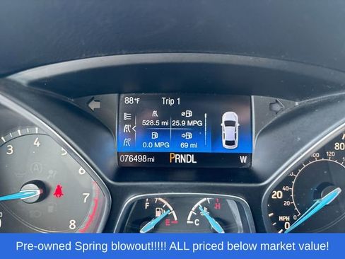 Used 2018 Ford Focus SE FWD image 19