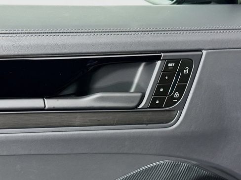 New 2026 Porsche Cayenne GTS AWD/4WD image 20