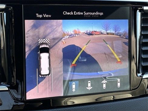 Used 2020 Chrysler Pacifica Touring-L w/ Advanced Safetytec Group image 20