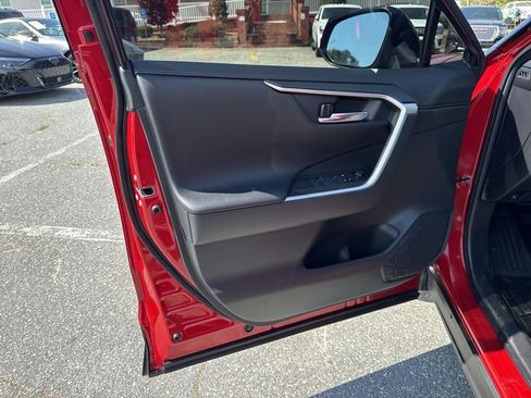 Used 2022 Toyota RAV4 XSE w/ Weather Package image 26