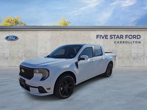 Certified 2025 Ford Maverick Lobo image 4