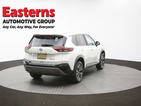 Used 2023 Nissan Rogue SV AWD/4WD image 39