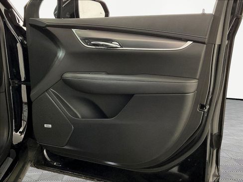 Certified 2024 Cadillac XT6 Luxury AWD/4WD image 29