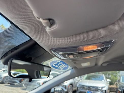 Used 2023 Hyundai Elantra Blue FWD image 36