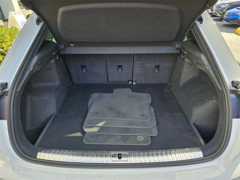 Used 2023 Audi Q3 2.0T Premium Plus w/ Premium Plus Package image 14