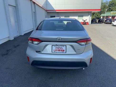 Certified 2024 Toyota Corolla LE w/ LE Convenience Package FWD image 5