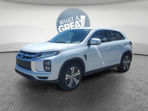 Used 2025 Mitsubishi Outlander Sport SE AWD/4WD image 8