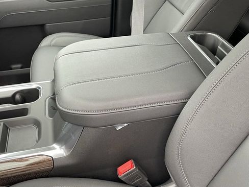 New 2025 Chevrolet Silverado 1500 RST image 30