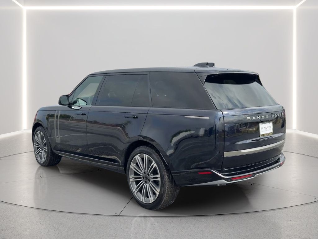 Used 2026 Land Rover Range Rover Long Wheelbase Autobiography AWD/4WD image 7