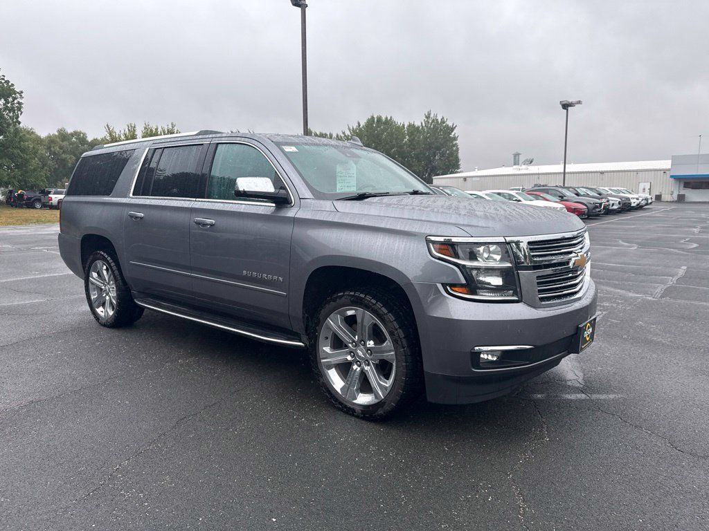 Used 2020 Chevrolet Suburban Premier AWD/4WD image 1