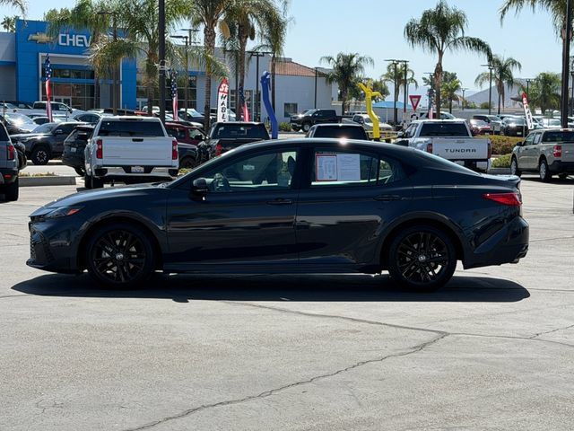 Used 2025 Toyota Camry SE w/ Convenience Package FWD image 9