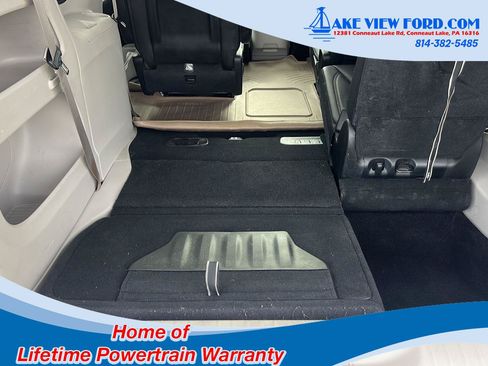 Used 2019 Chrysler Pacifica Touring-L Plus w/ Tire & Wheel Group FWD image 15
