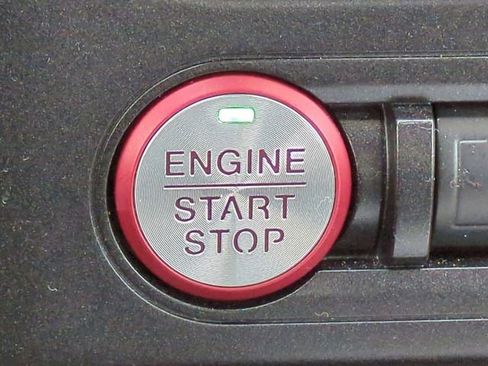 Certified 2023 Ford Mustang Coupe image 24