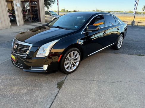 Used 2016 Cadillac XTS Luxury image 1