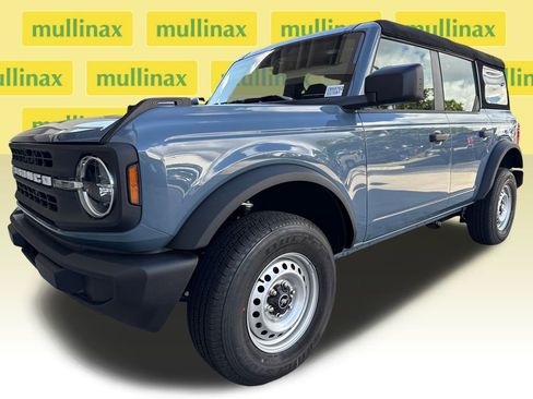 New 2025 Ford Bronco 4-Door image 15