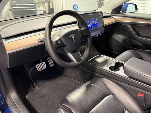Used 2023 Tesla Model 3 Performance AWD/4WD image 10
