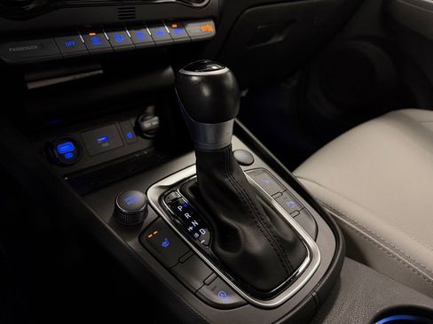 Certified 2023 Hyundai Kona Limited w/ Cargo Package image 17