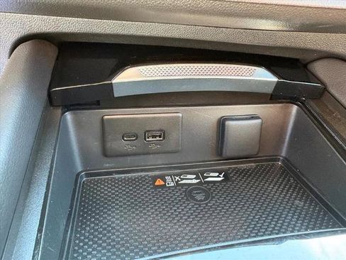 Certified 2025 Buick Envision Avenir image 15