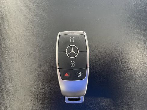 Certified 2025 Mercedes-Benz GLA 250 GLA 250 image 23