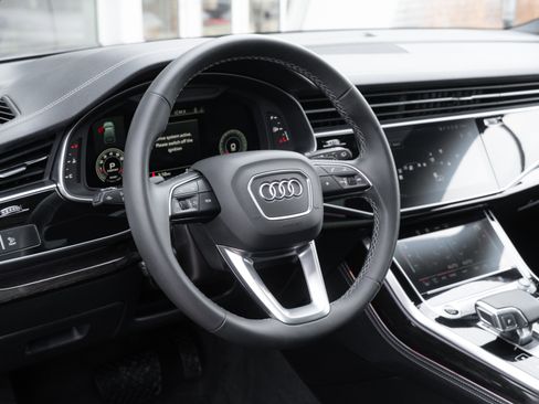 Used 2025 Audi Q7 3.0T Premium Plus w/ Premium Plus Package image 11