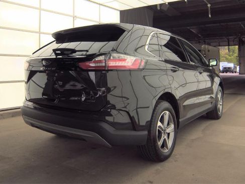 Used 2023 Ford Edge SEL w/ Convenience Package AWD/4WD image 5