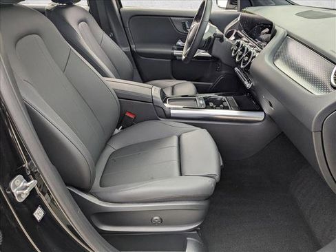 Used 2025 Mercedes-Benz GLA 250 image 20