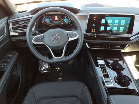 New 2026 Volkswagen Atlas Cross Sport SE image 16