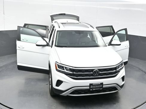 Used 2023 Volkswagen Atlas SE w/ Panoramic Sunroof Package AWD/4WD image 45