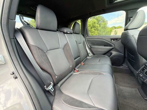 Used 2026 Subaru Forester Touring AWD/4WD image 18