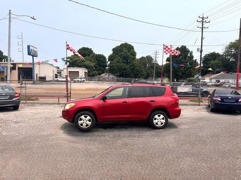 Used 2006 Toyota RAV4 2WD image 2