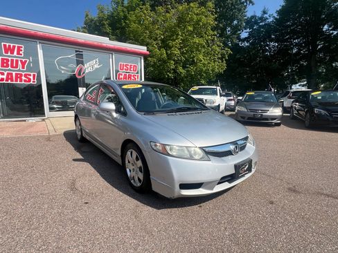 Used 2009 Honda Civic LX image 2